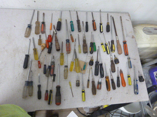 lot 185 image: Miscellaneous Screwdrivers
