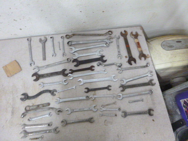 lot 190 image: Miscellaneous Wrenches