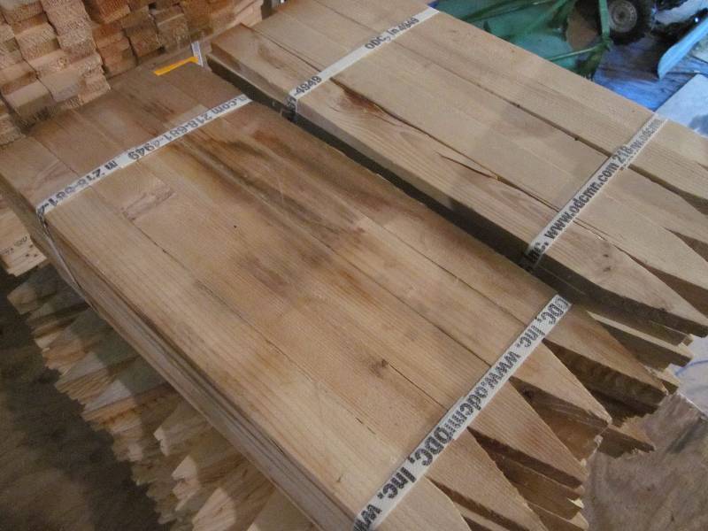 lot 109 image: 10 Bundles of Stakes