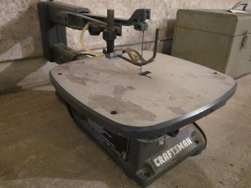 lot 31 image: Craftsman Scroll Saw