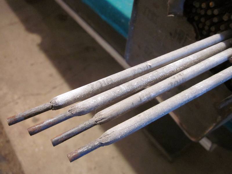 lot 57 image: 7018 Welding Rod