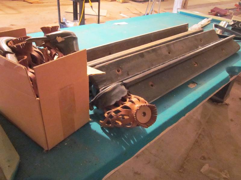 lot 60 image: Pool Table, Pool Cues, & Pool Balls