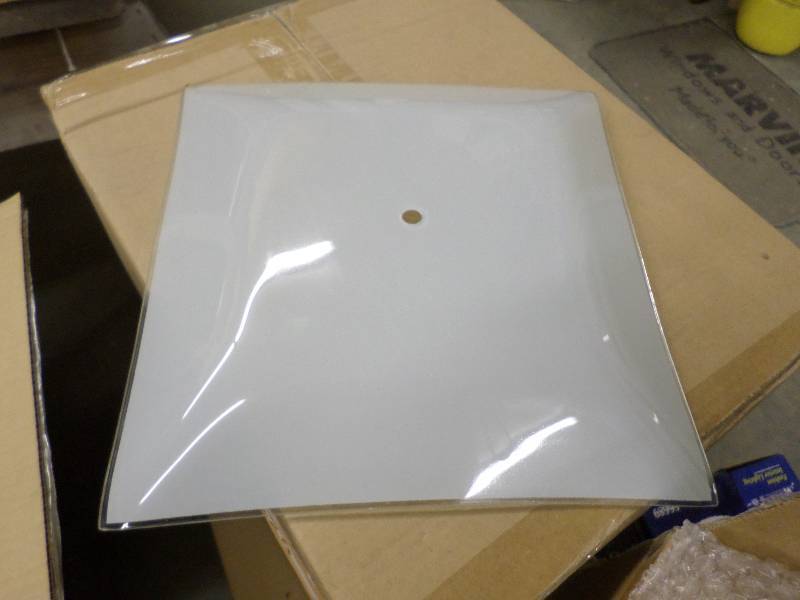 LIGHT FIXTURE