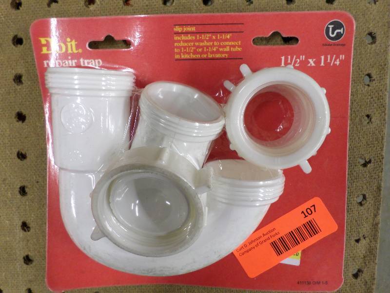 PLUMBING - PIPING - PIPE CONNECTORS
