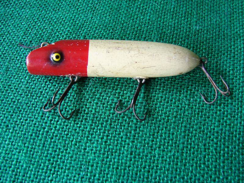 lot 113 image: Vintage Lure
