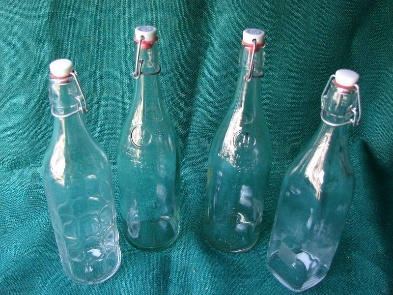 lot 136 image: 4 VINTAGE bottles
