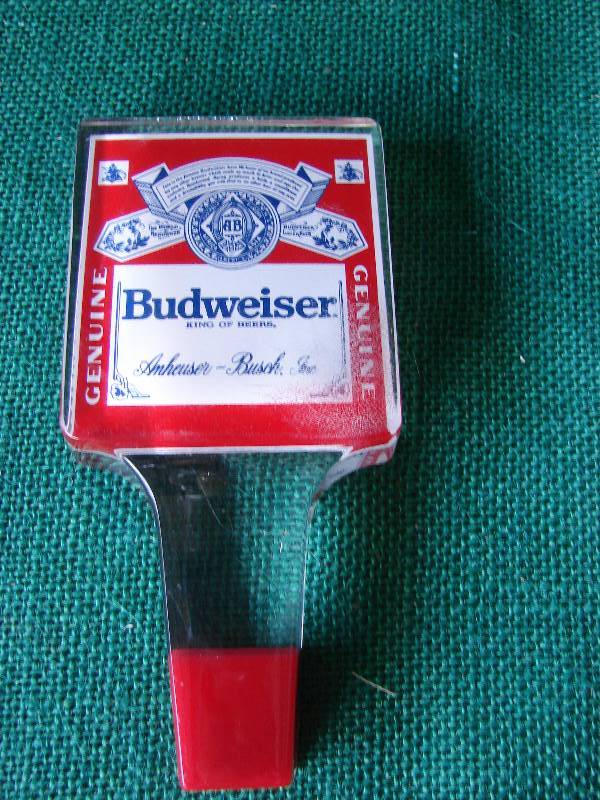 lot 137 image: BUDWEISER TAP HANDLE