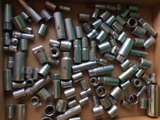 lot 163 image: Mixed Sockets