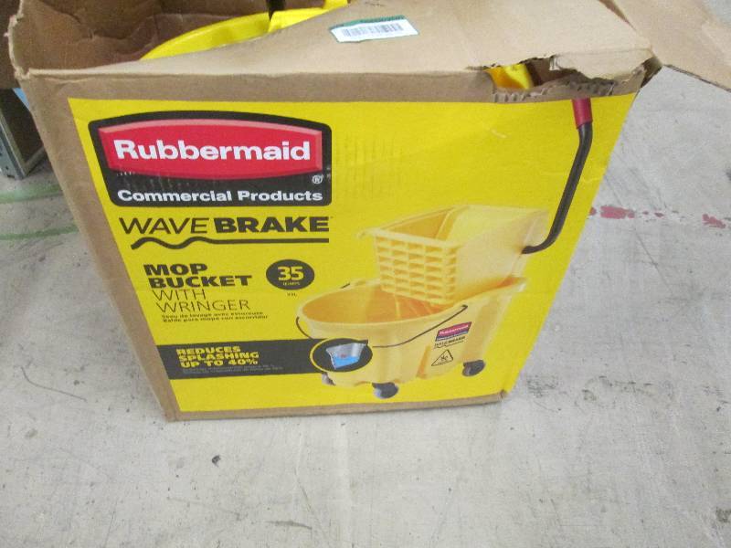 Rubbermaid Commercial Products 35 Q...