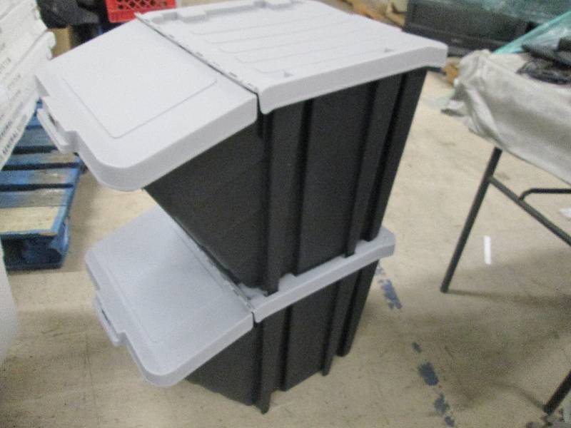 2-GSC 16 Gallon Stackable Hopper Bi...