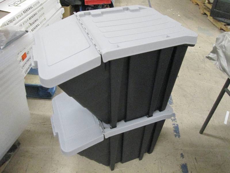 2-GSC 16 Gallon Stackable Hopper Bi...