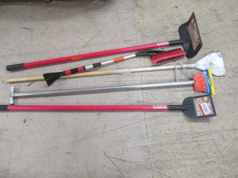 Lot of Assorted Ice & Floor Scraper...