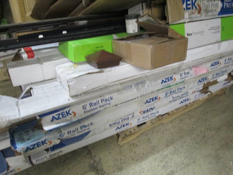 Pallet of Azek 6 & 8 ft Railing, Po...