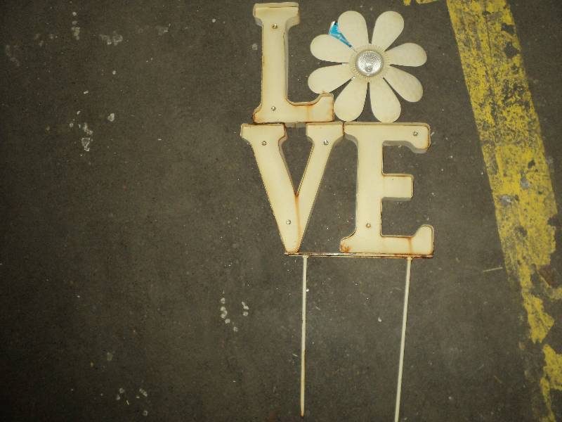 outdoor love sign, lights up...