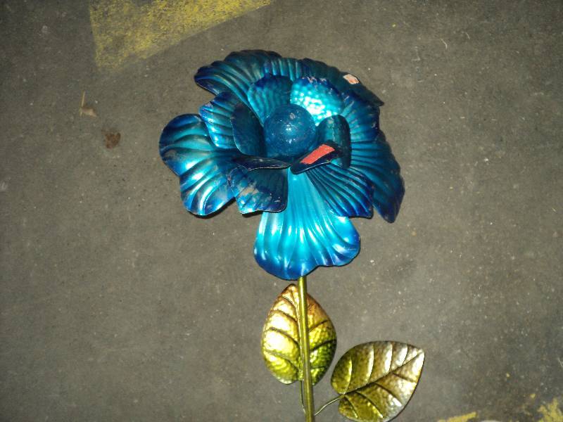 outdoor flower, 5 ft tall...