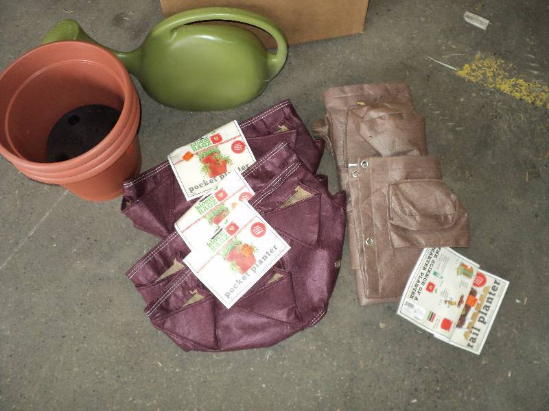 box of garden misc....