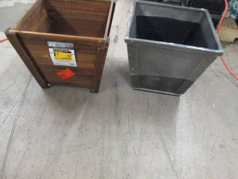 Lot of 2 Planters  16 Dark Flame ...