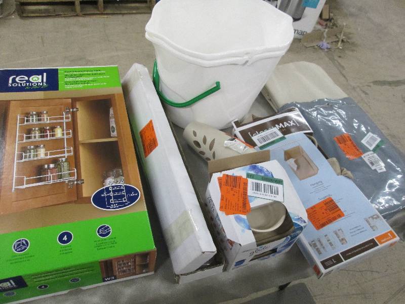 Combo Lot 2 Scrub Buckets, Wax Mel...