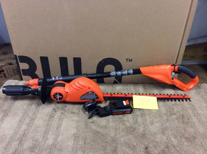 lot 29 image: Black & Decker LPHT120 Trimmer Hedge Crdles 20V Bld18