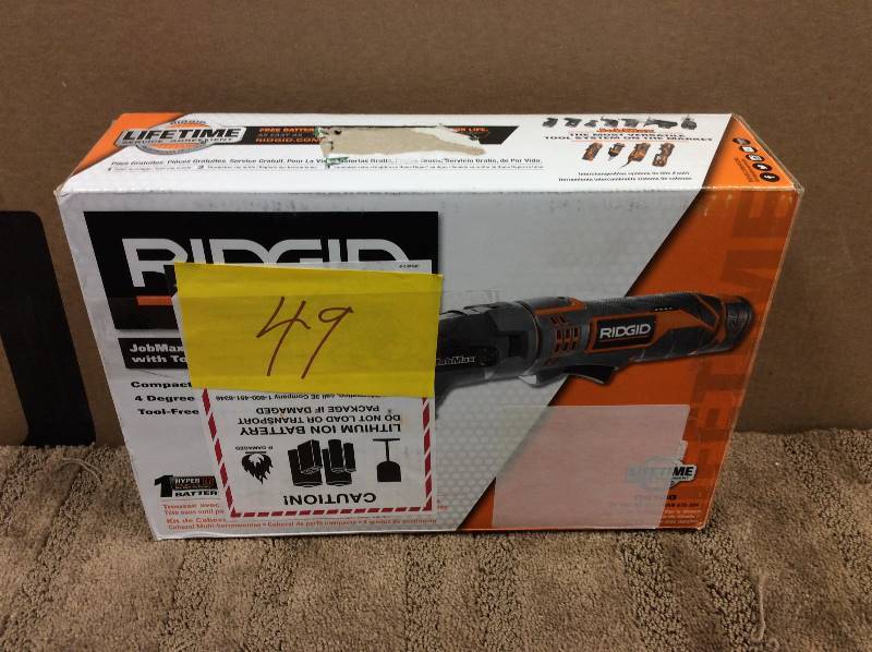 lot 49 image: Job Max 12V Multi Tool Kit with Tool Free Head