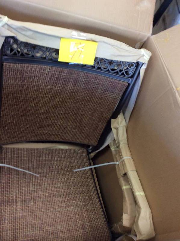 lot 71 image: Niles Parks 2 PK Sling Dining Chair