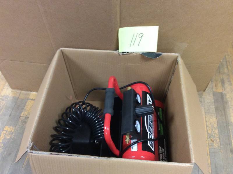 lot 119 image: Speedway Twin Tank 2 Gal air Compressor