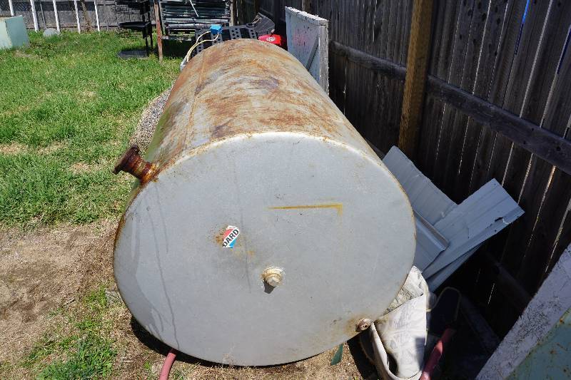 300 Gallon Fuel Storage Tank With Stand