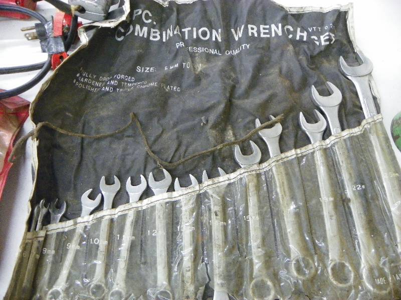 lot 244 image: Wrenches, heat gun, electric drill