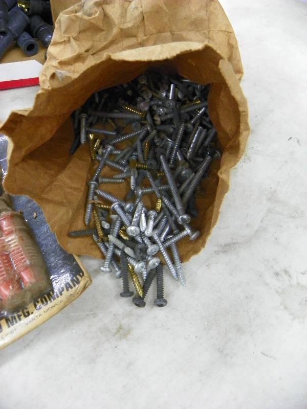 lot 253 image: Screws, Drill bits, small tools, spark plug boots