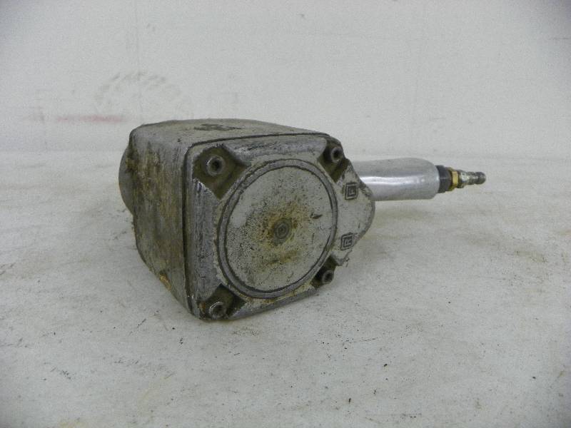 lot 429 image: AIR WRENCH