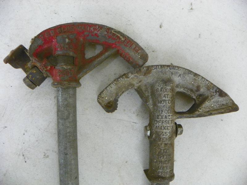 lot 431 image: 2 PIPE BENDERS