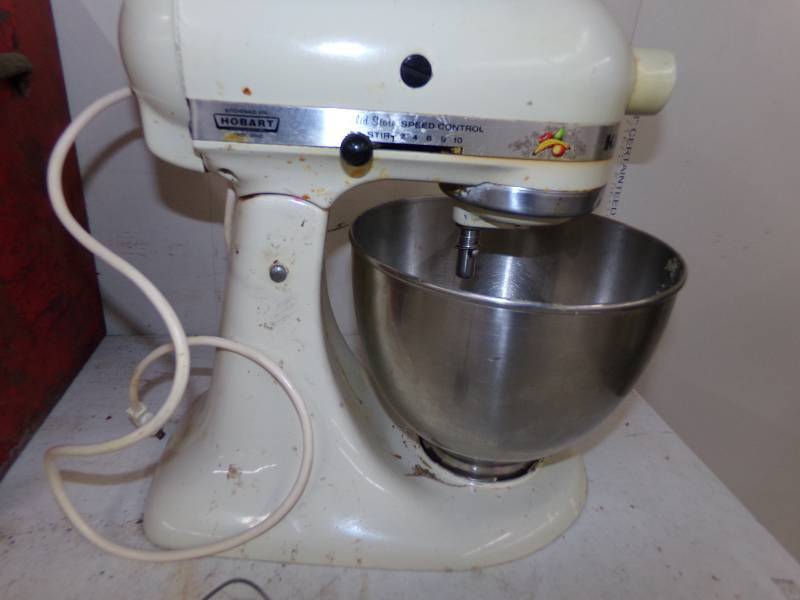 lot 442 image: Kitchen Aid Hobart Mixer