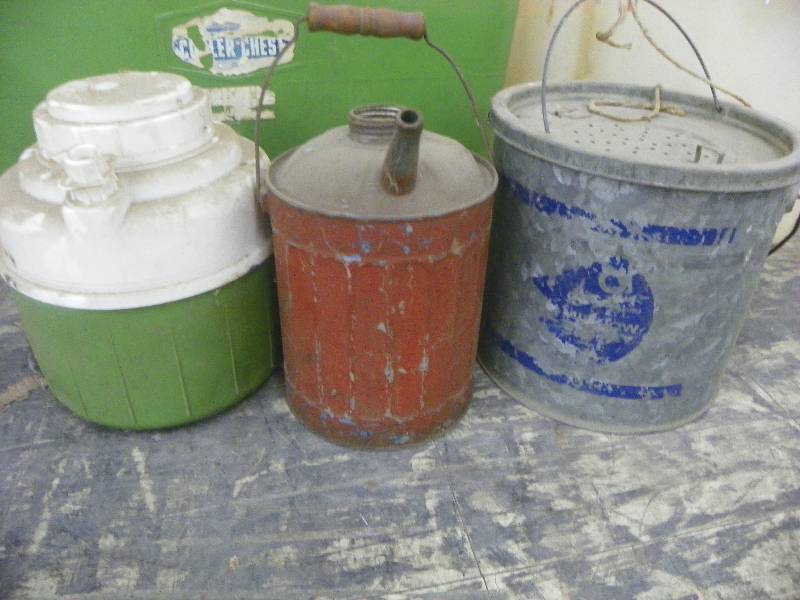 lot 445 image: Coolers and Jugs