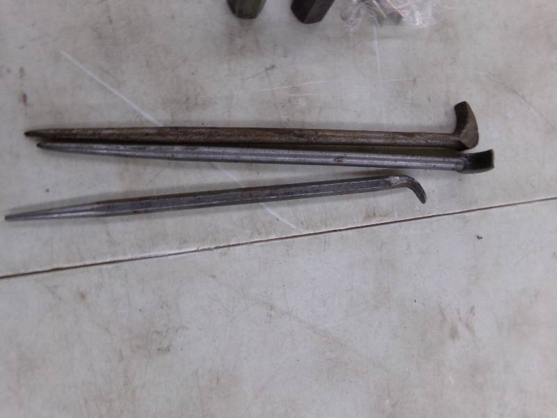 lot 505 image: Punches and misc