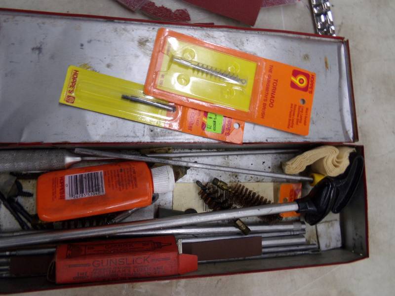 lot 507 image: Needle file set, fishing reel, gun cleaning kit