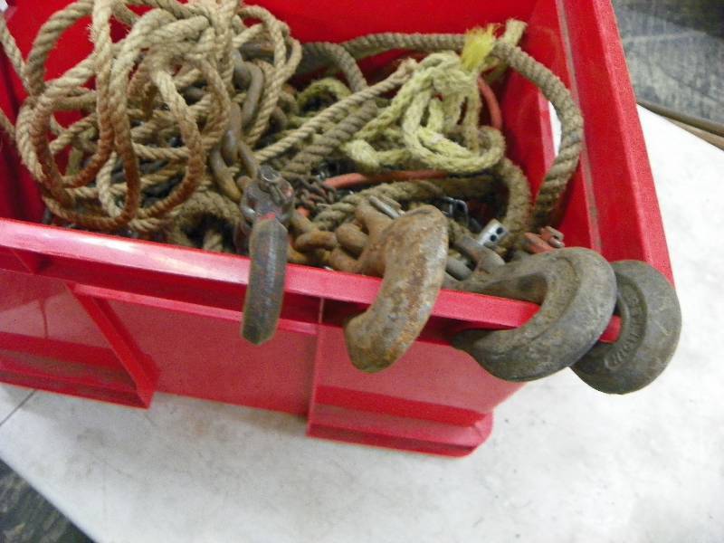 lot 523 image: Ropes and Chains