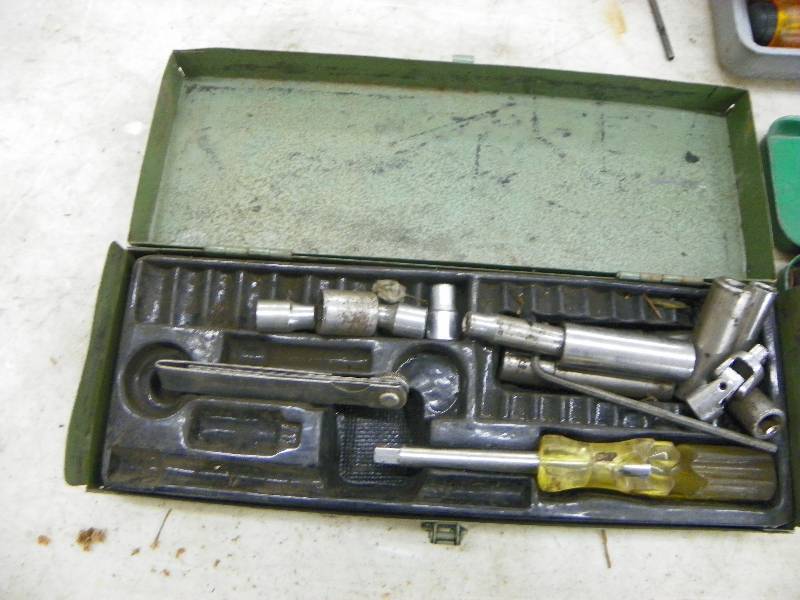 lot 531 image: Small tools, allen wrenches, sockets and driver set, not complete sets