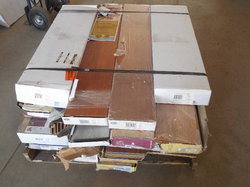 lot 5 image: PALLET LOT OF FLOORING