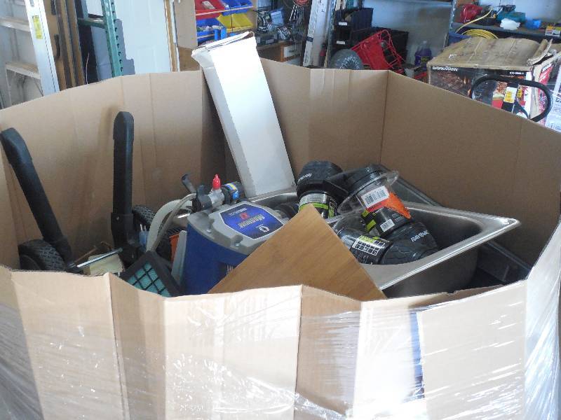 lot 6 image: PALLET LOT OF GENERAL MERCHANDISE AND TOOLS