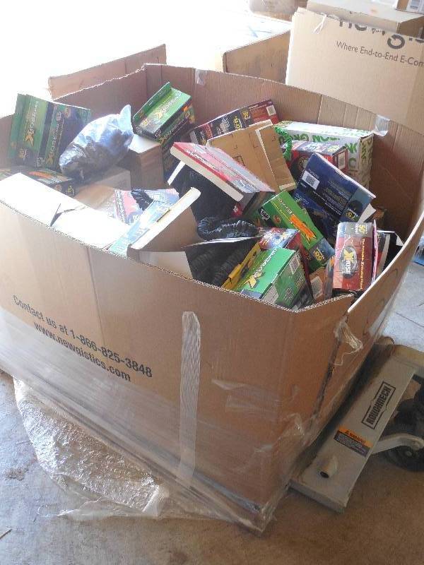 lot 13 image: PALLET LOT OF Xhose Pro - Expanding garden hose