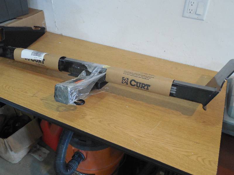 lot 42 image: CURT Class 3 Trailer Hitch #13364 2008-17 DODGECHRYSLER