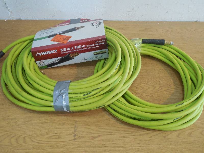 lot 47 image: (2) HUSKY AIR HOSE LOT