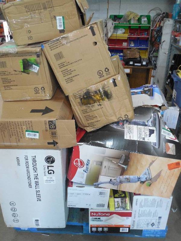 lot 50 image: PALLET LOT OF GENERAL MERCHANDISE AND TOOLS