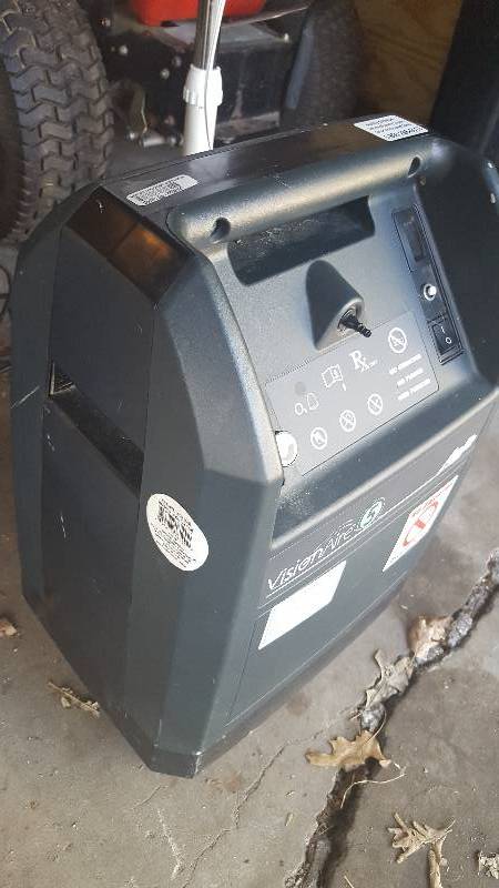 lot 4 image: Vision Aire 5 Oxygen Pump