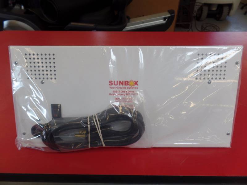 SUNLIGHT THERAPEUTIC LIGHT THERAPY