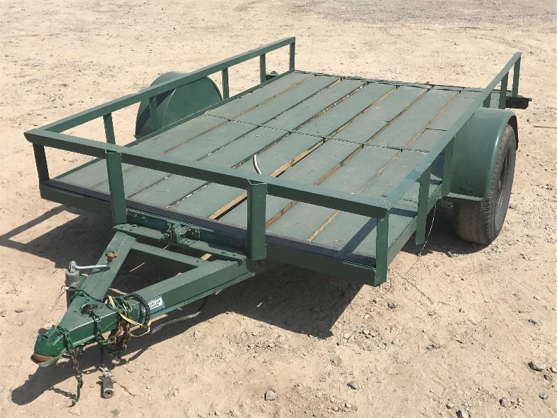 lot 1 image: 1985 Single Axle Utility Trailer
