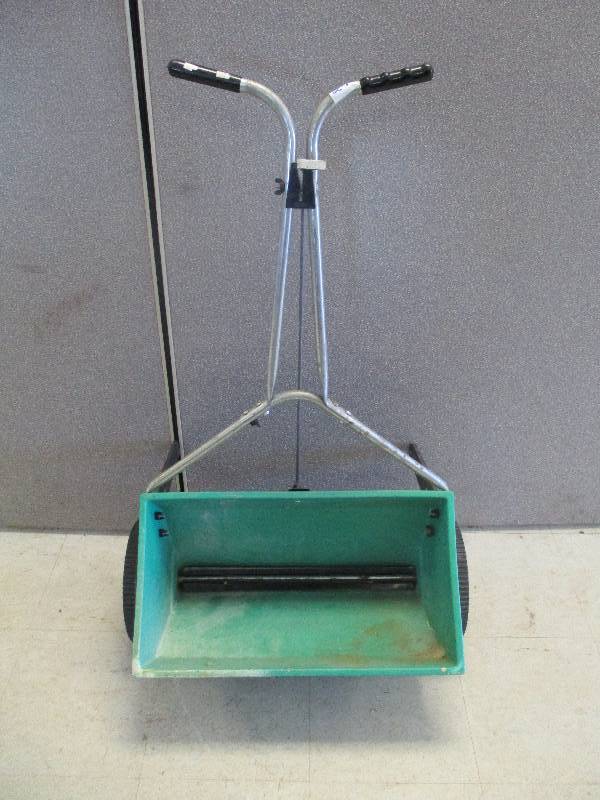 Seed or Fertilizer Spreader