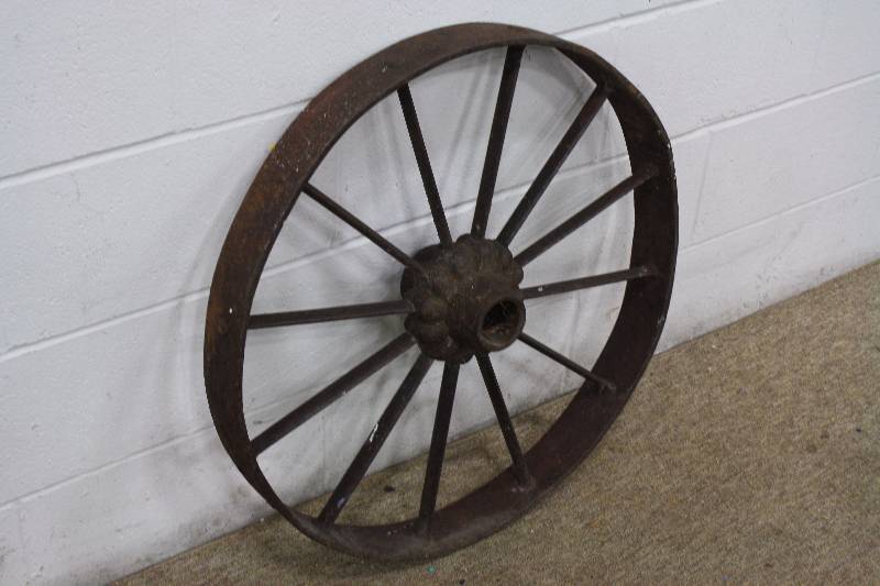 lot 28 image: Old Vintage Antique Wagon Wheel