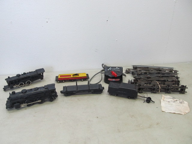 lot 71 image: Old Vintage Lionel & American Flyer Trains