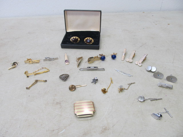 lot 20 image: Vintage Cufflinks Tie Pins Sterling Silver Belt Buckle etc.